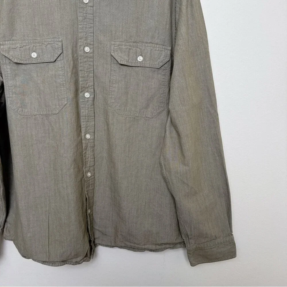 Banana Republic Mens Xlarge Untucked Standard-Fit Chambray Shirt Washed Olive